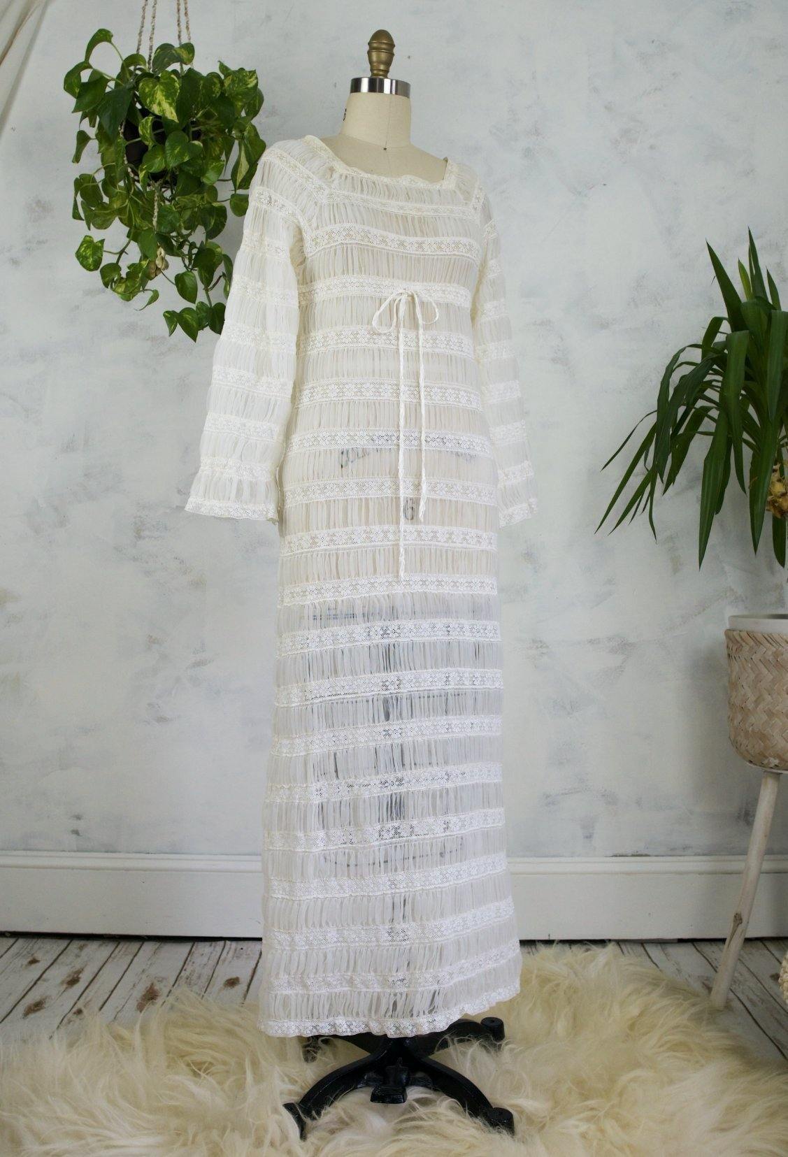 Vintage Sheer Ruched Lace Nightgown-closiTherapi | vinTage