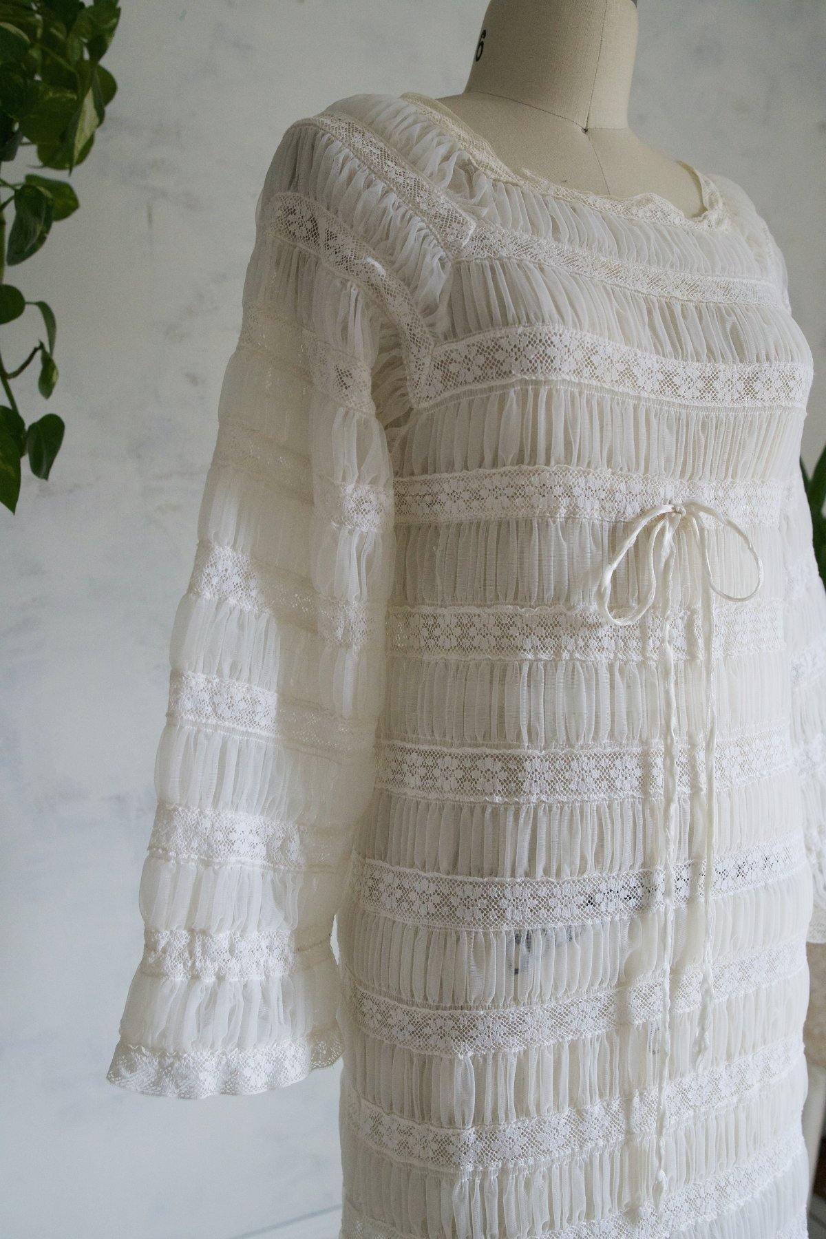 Vintage Sheer Ruched Lace Nightgown-closiTherapi | vinTage