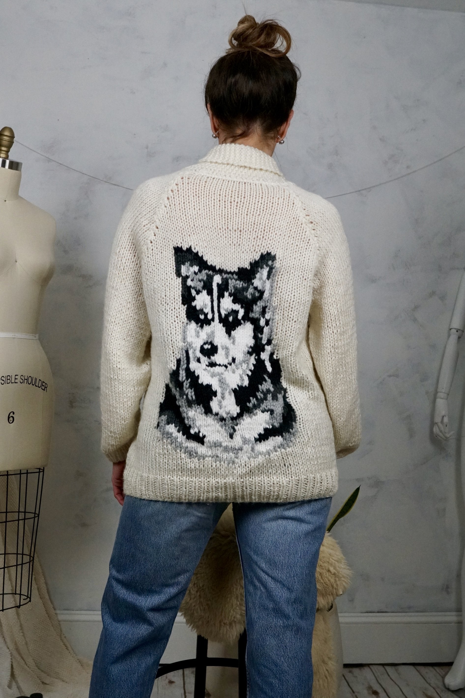 Vintage Siberian Husky Handknit Sweater – therapi