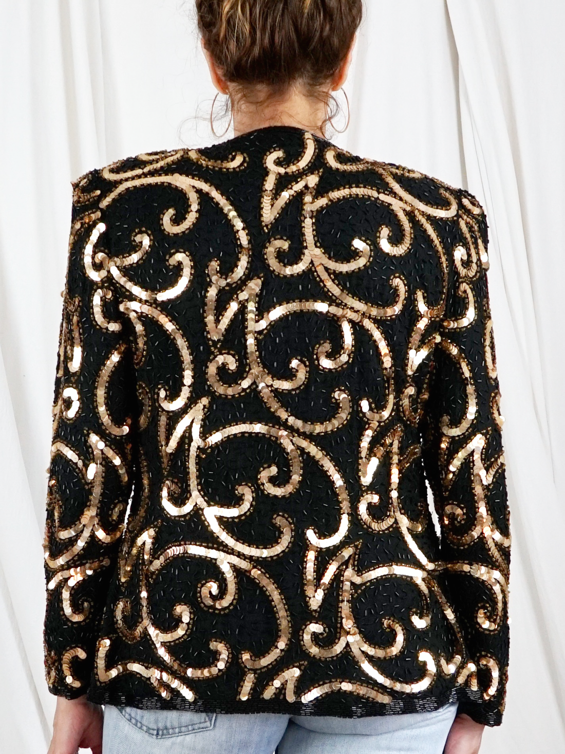 Vintage Silk Golden Sequin Jacket-closiTherapi | vinTage