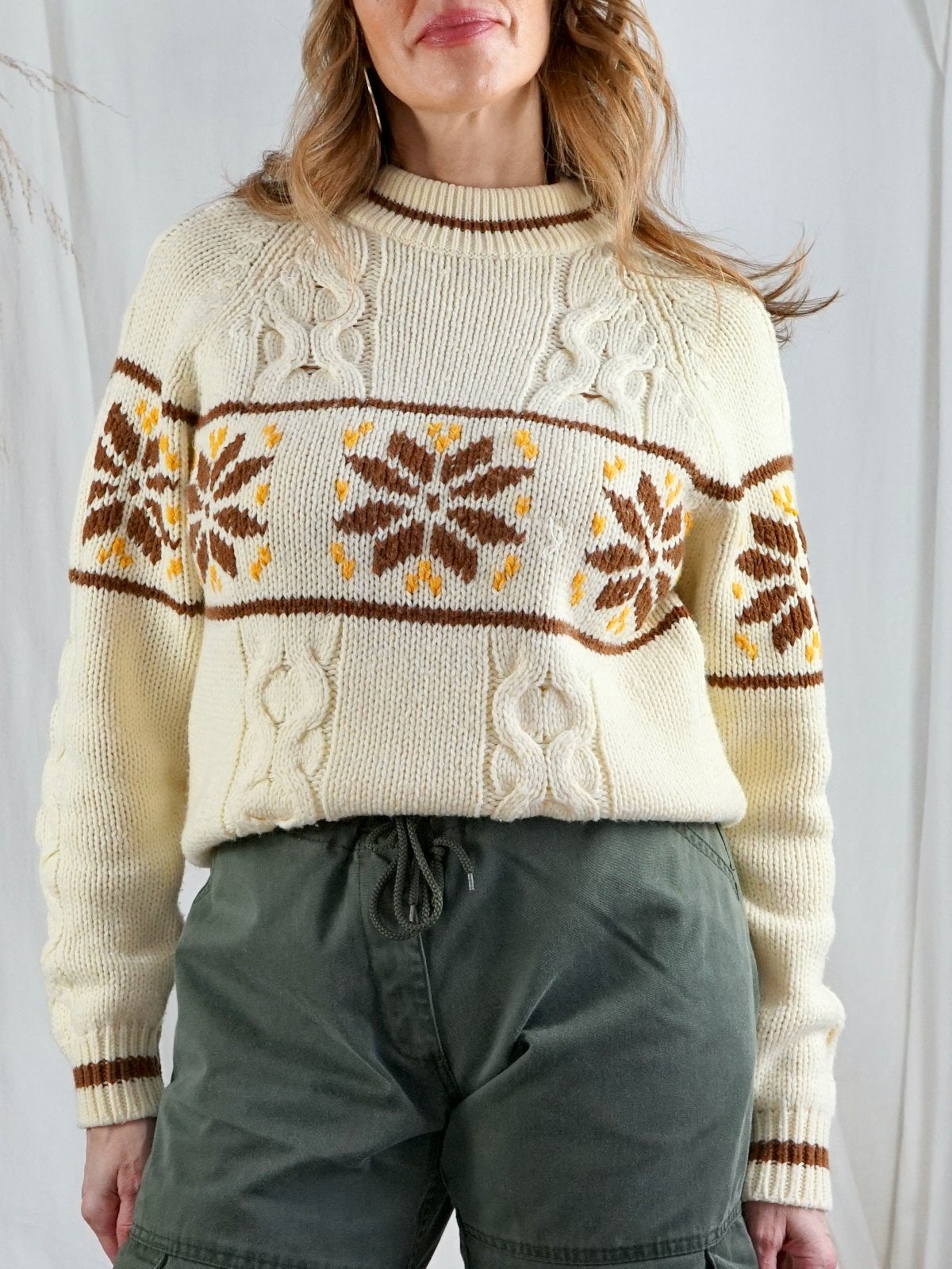 Vintage Snowflake Ski Lodge Sweater-closiTherapi | vinTage