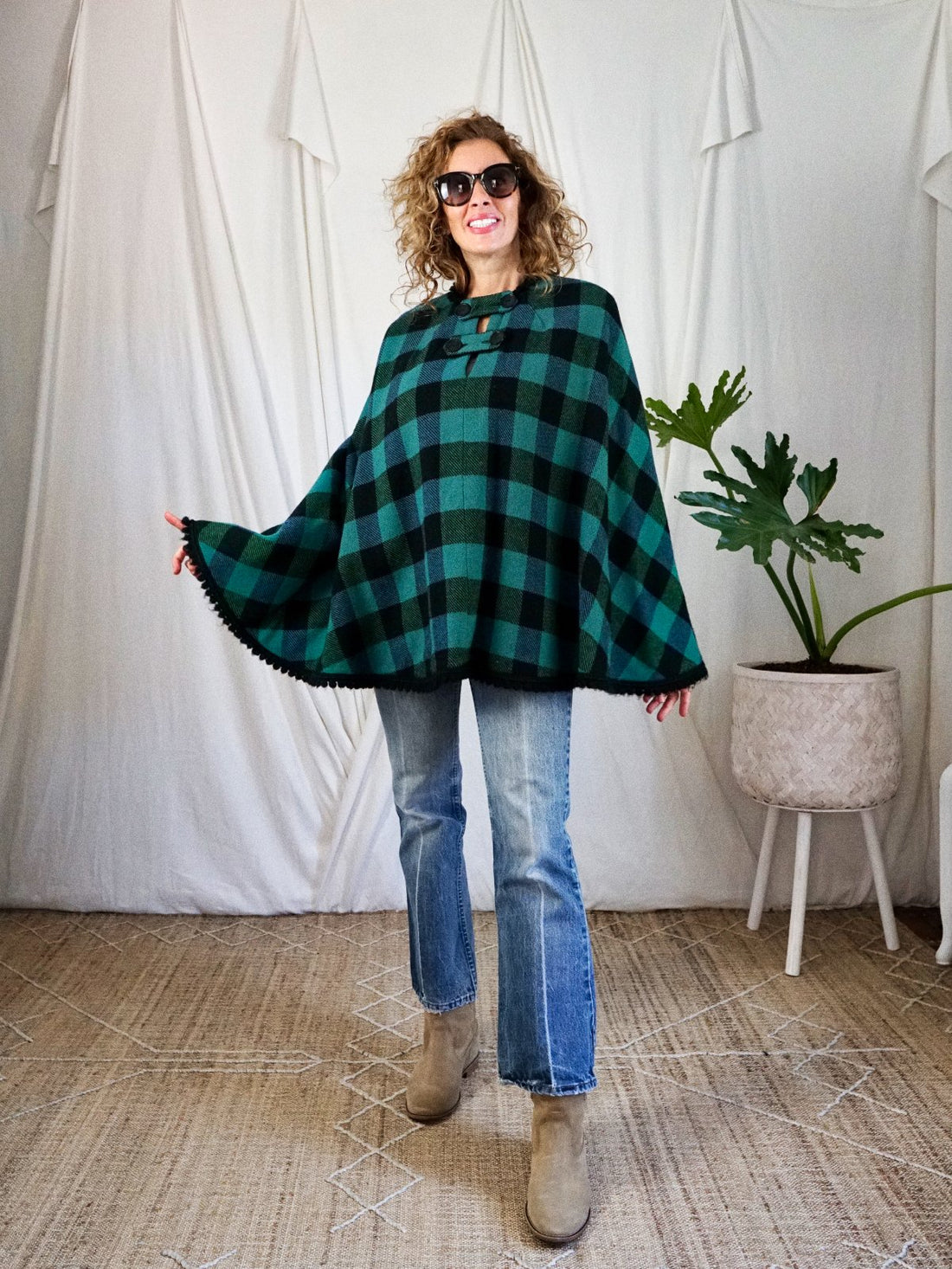 Vintage Spruce Blue Plaid Cape-closiTherapi | vinTage