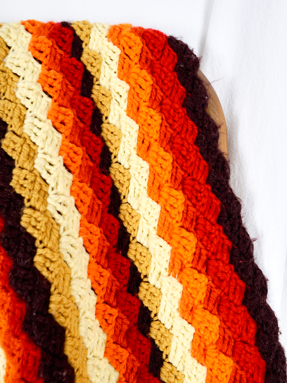 Vintage Sunset Stripe Handknit Blanket-closiTherapi | vinTage