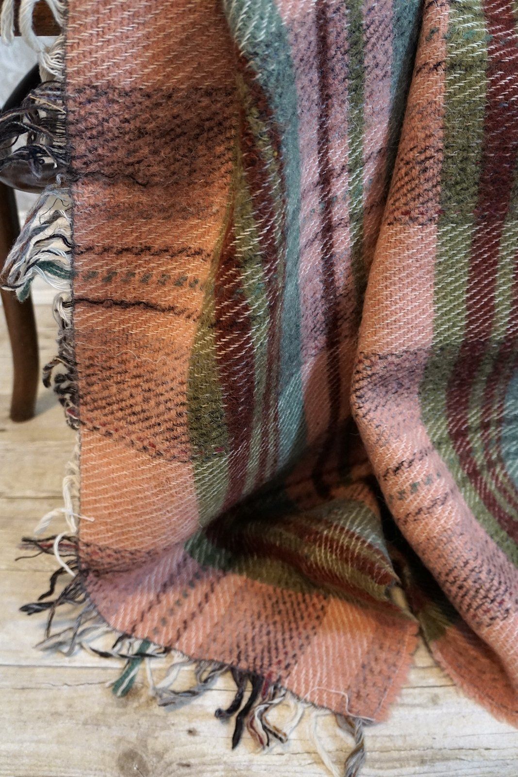 Vintage Tartan Wool Stadium Blanket-closiTherapi | vinTage