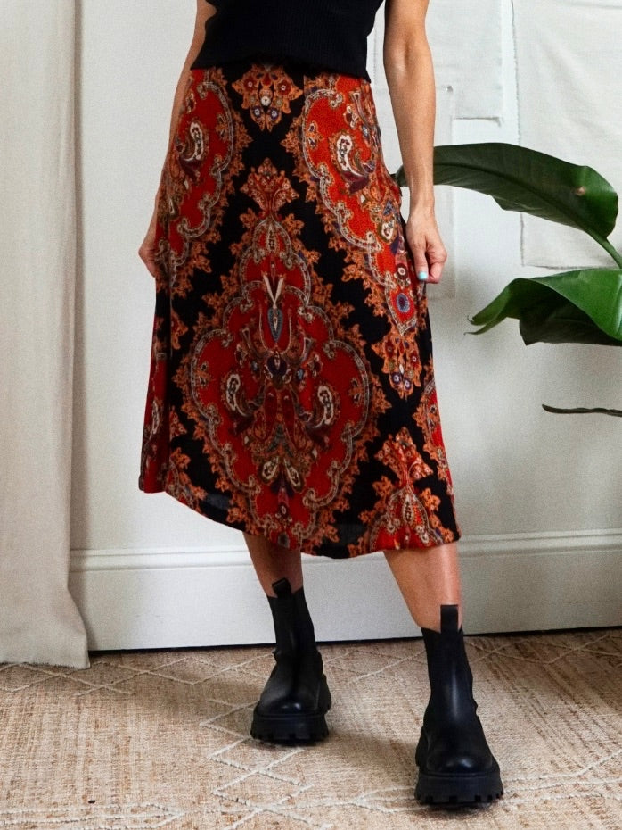 Vintage Terracotta Paisley Skirt-closiTherapi | vinTage