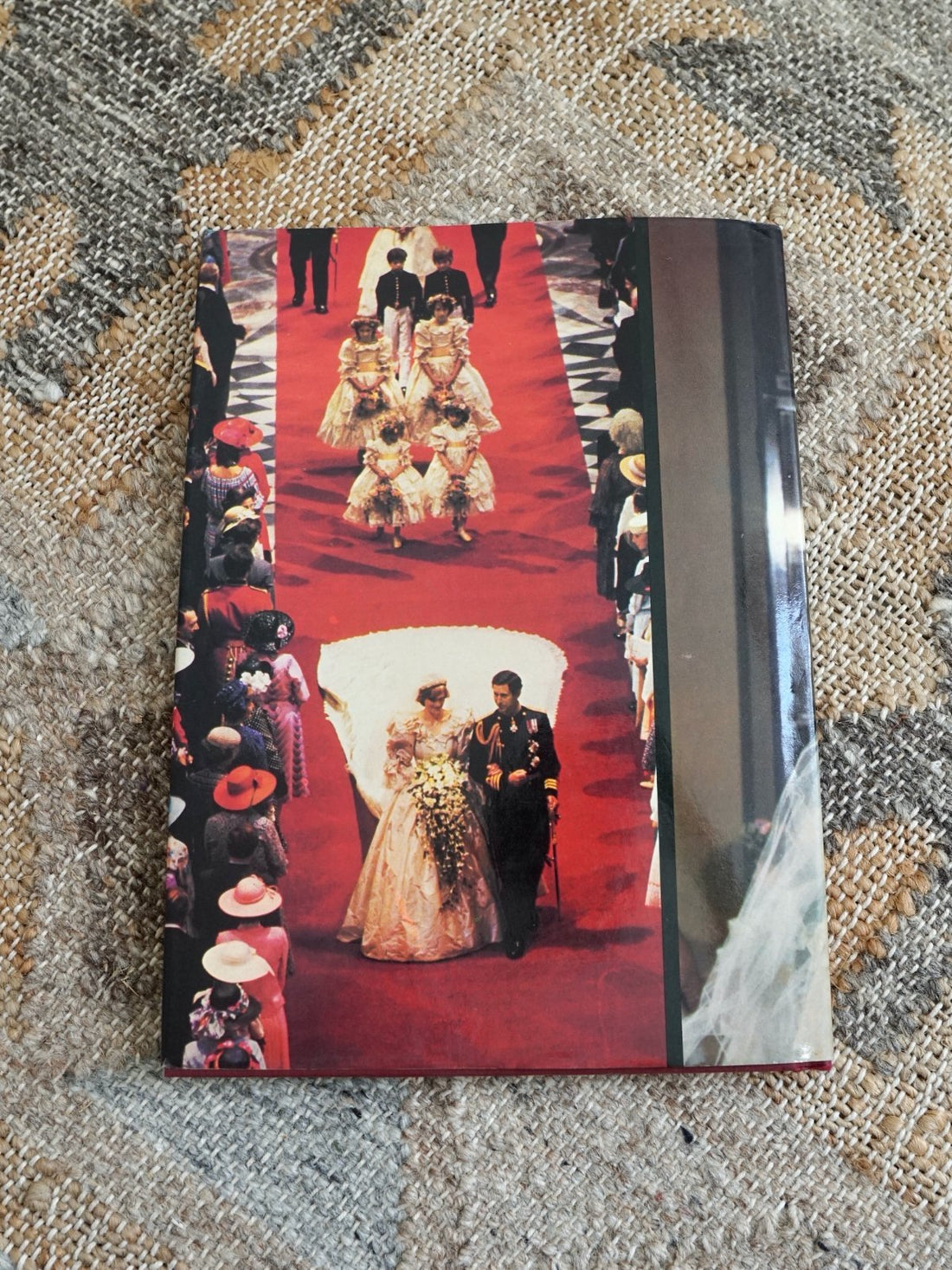 Vintage The Royal Wedding Hardcover Book-closiTherapi | vinTage