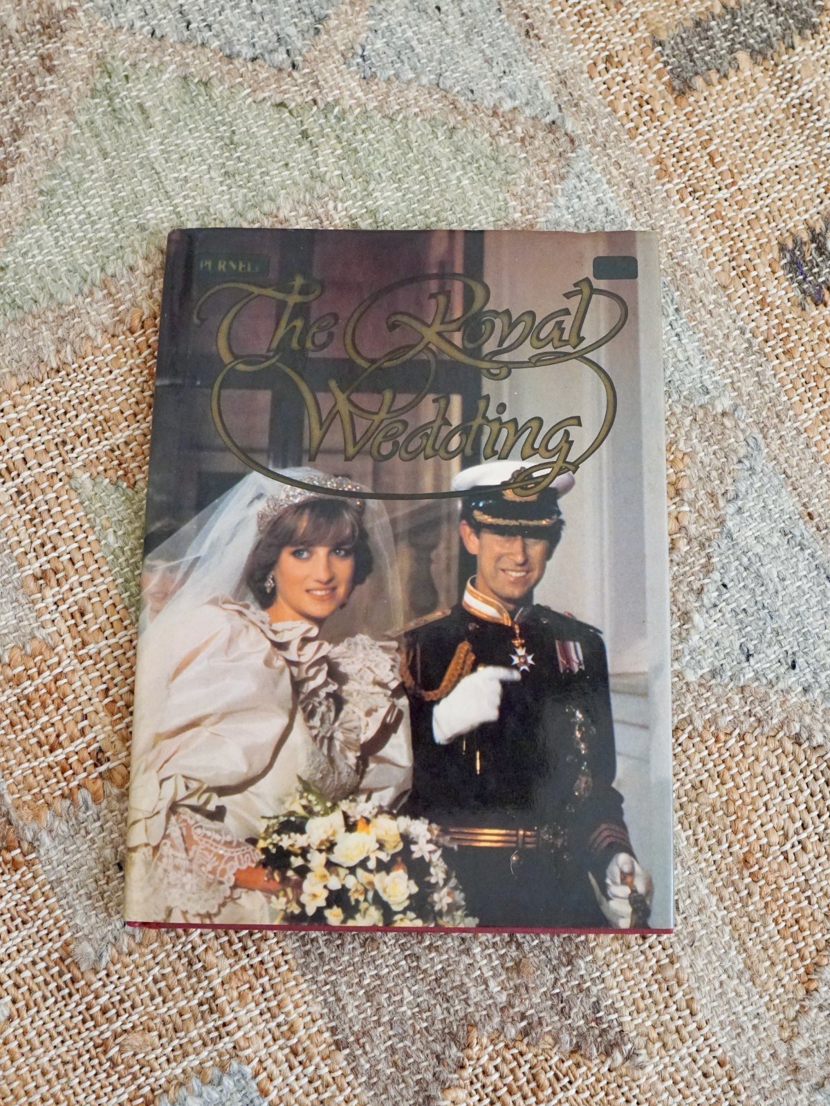Vintage The Royal Wedding Hardcover Book-closiTherapi | vinTage