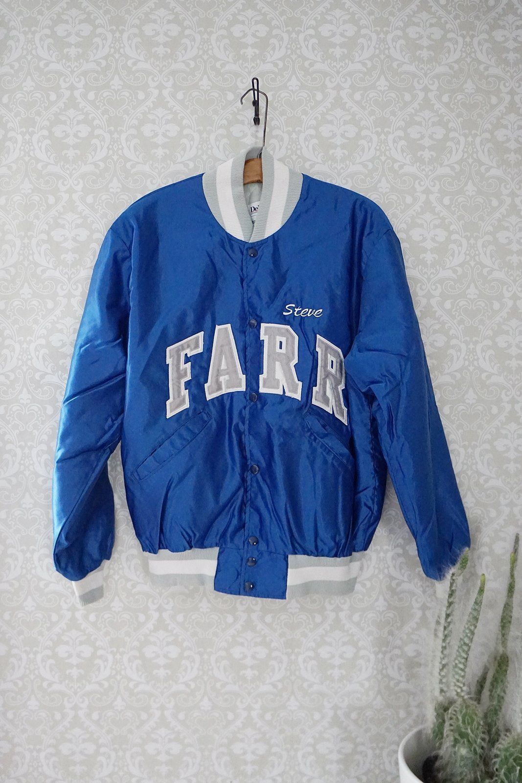 Vintage Throwback Baseball Jacket-closiTherapi | vinTage