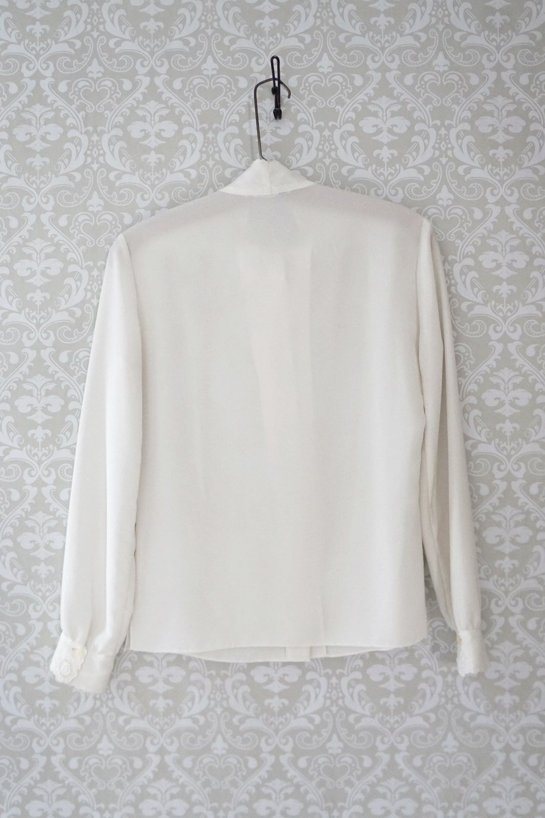 Vintage Tie Neck Darling Blouse-closiTherapi | vinTage
