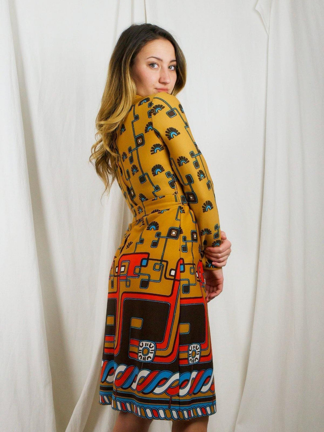 Vintage Urban Cityscape Dress-closiTherapi | vinTage