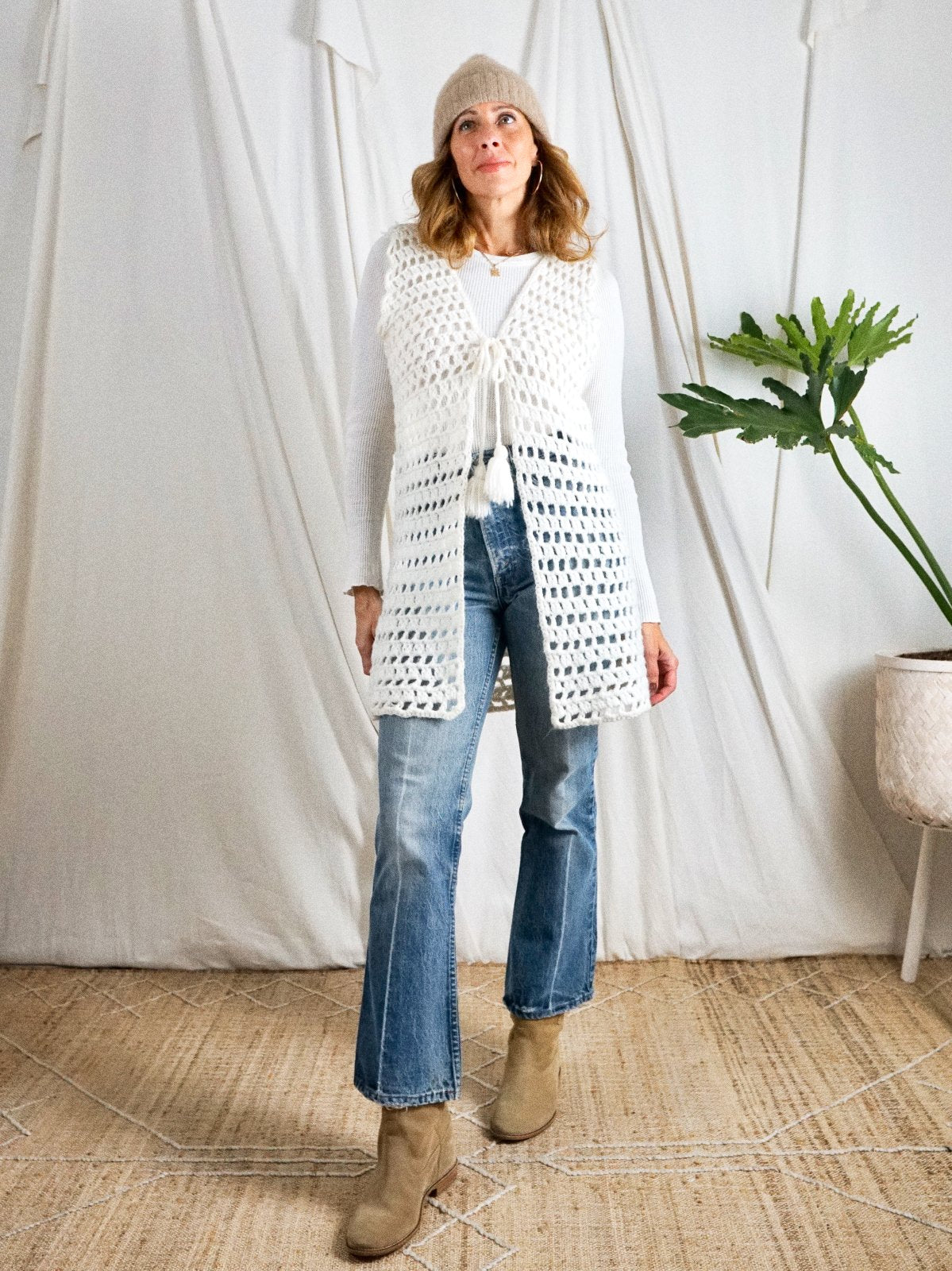 Vintage Vanilla Crochet Tassel Sweater Vest-closiTherapi | vinTage