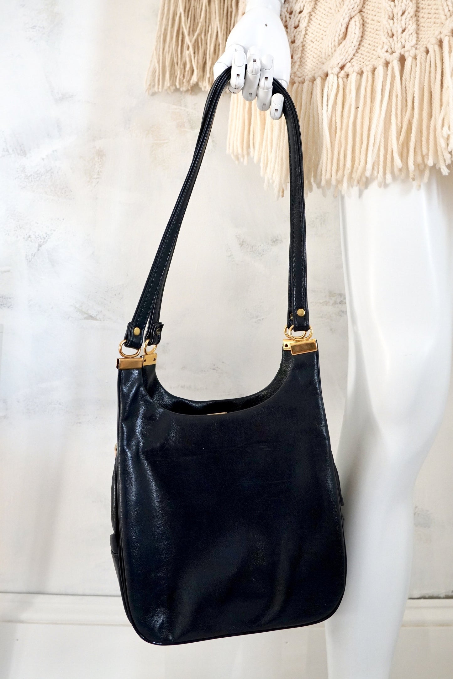 Vintage Vinyl Navy Bag-closiTherapi | vinTage
