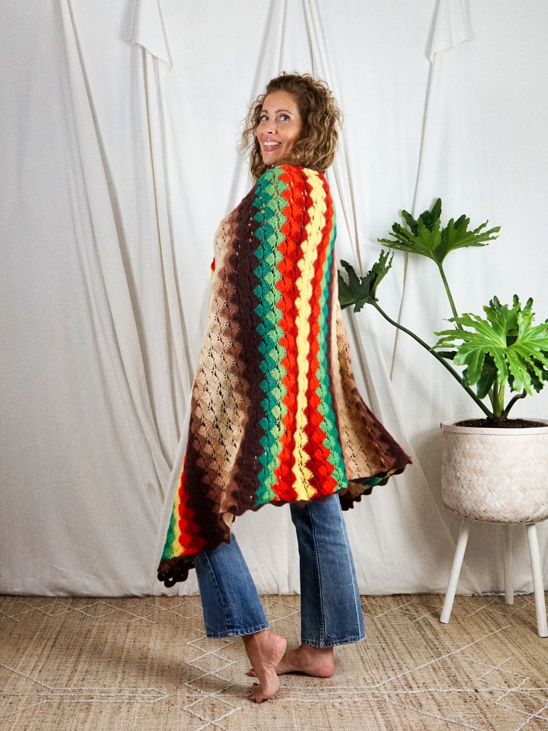 Vintage Wool Crochet Rainbow Blanket-closiTherapi | vinTage