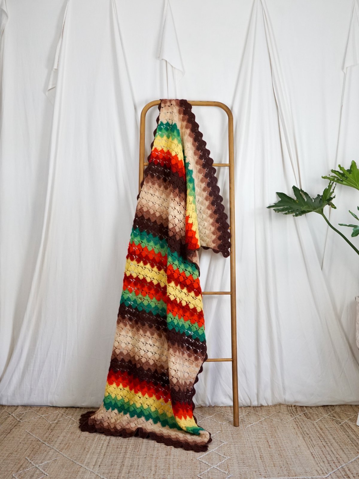 Vintage Wool Crochet Rainbow Blanket-closiTherapi | vinTage