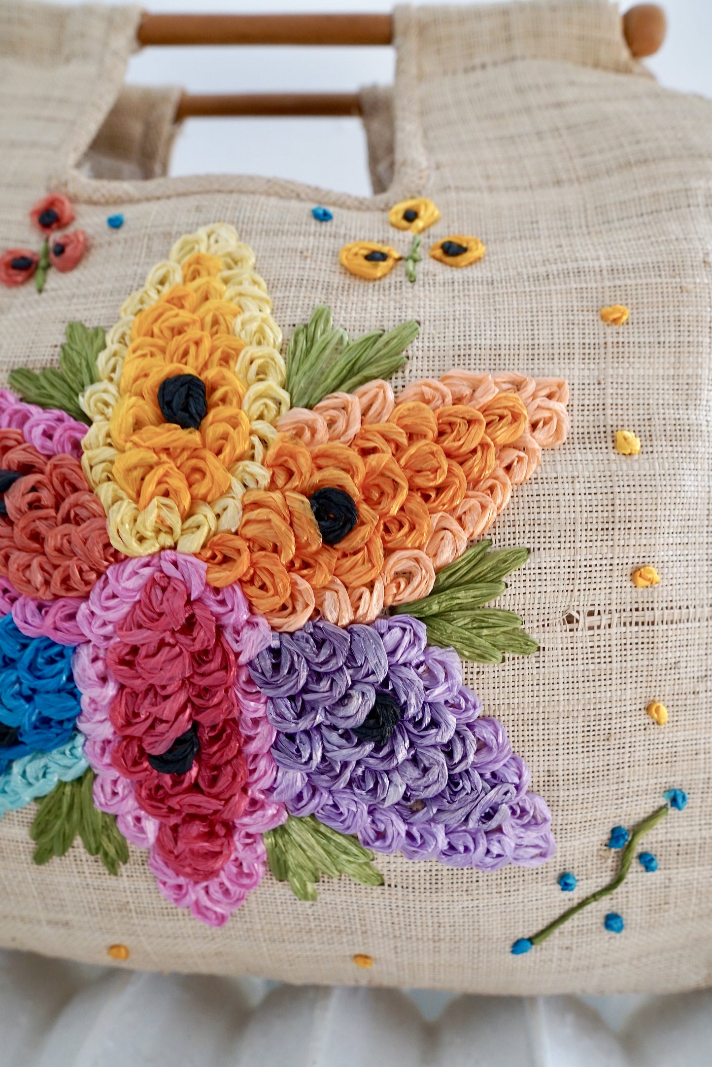 Vintage Woven Straw Floral Tote-closiTherapi | vinTage