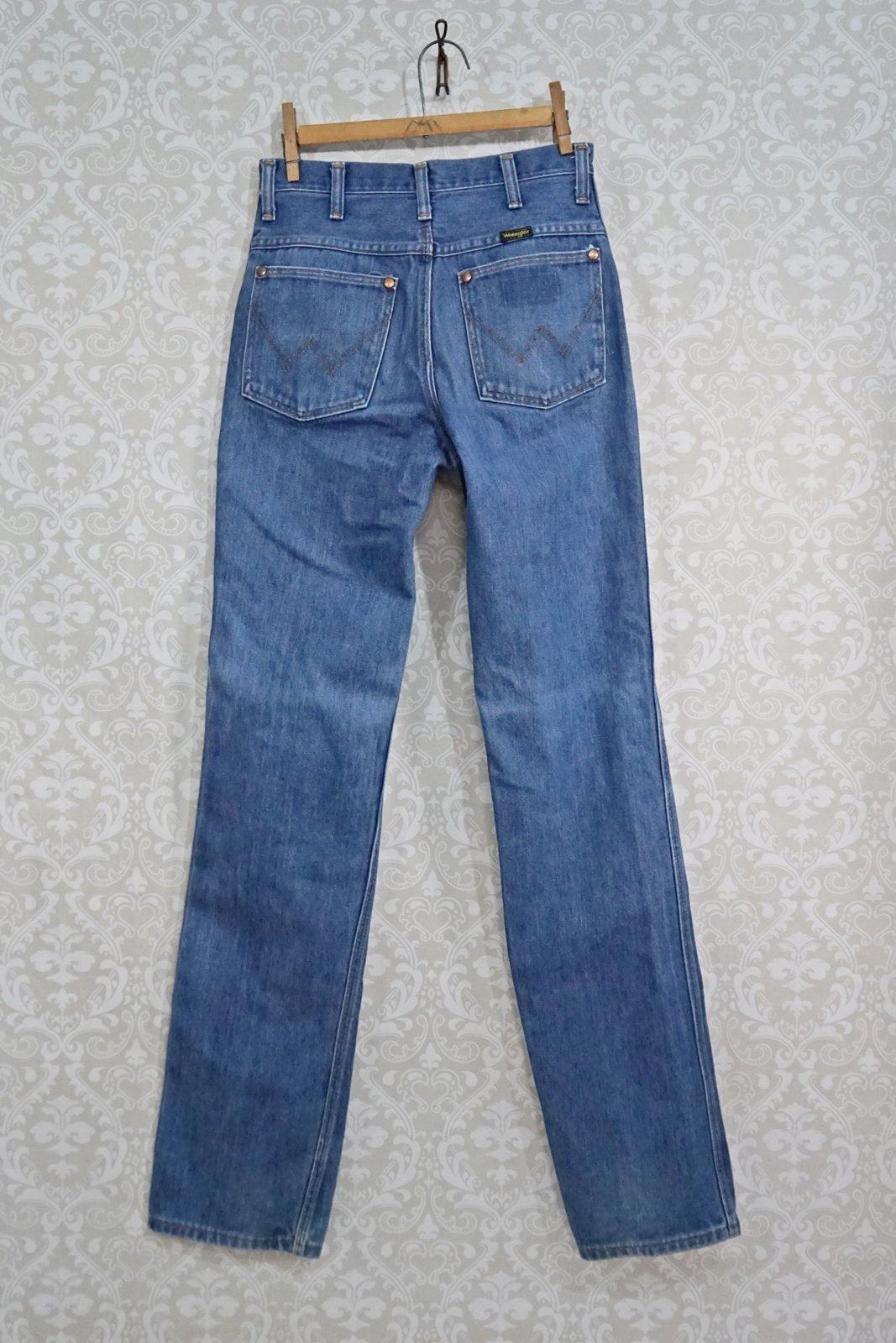 Vintage Wrangler Jeans - 28" Waist-closiTherapi | vinTage
