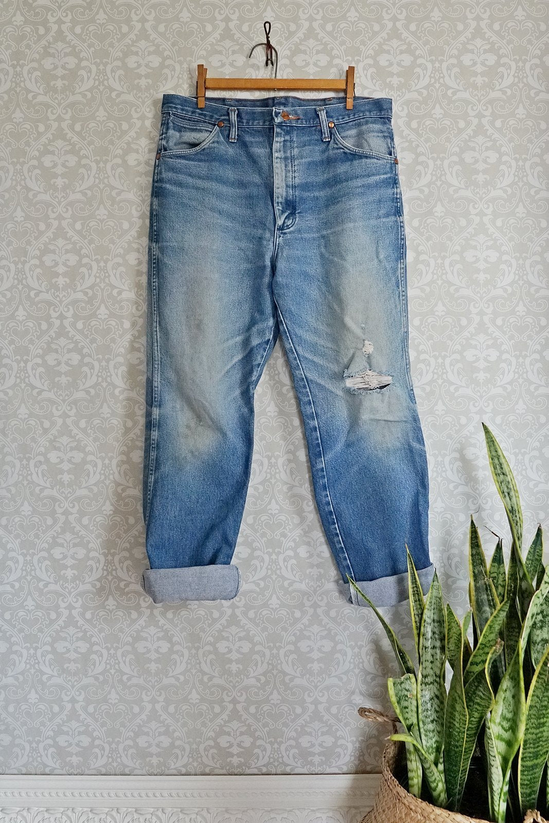 Vintage Wrangler Jeans - 36" Waist-closiTherapi | vinTage