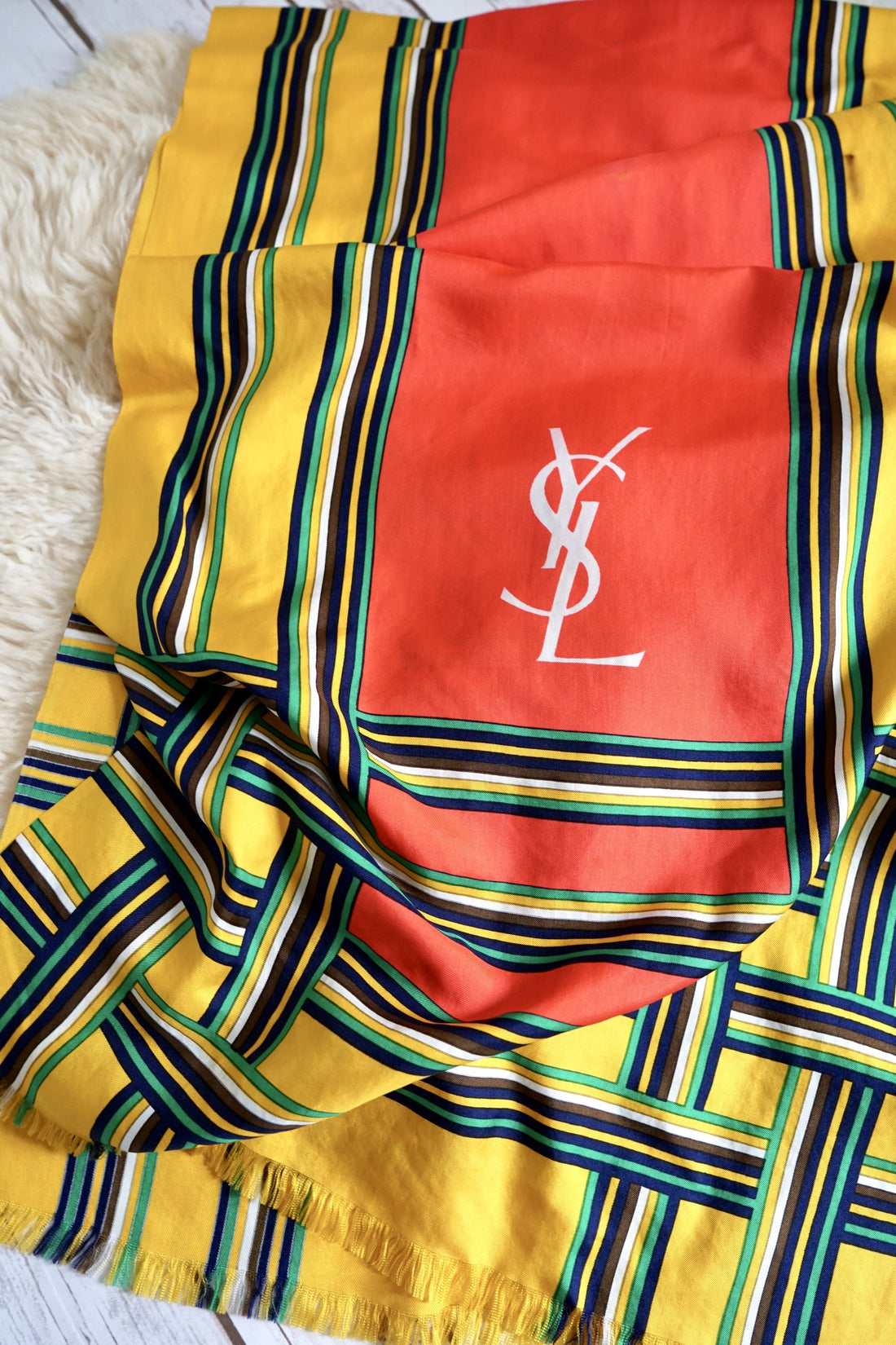 Vintage YSL Yves Saint Laurent Scarf-closiTherapi | vinTage