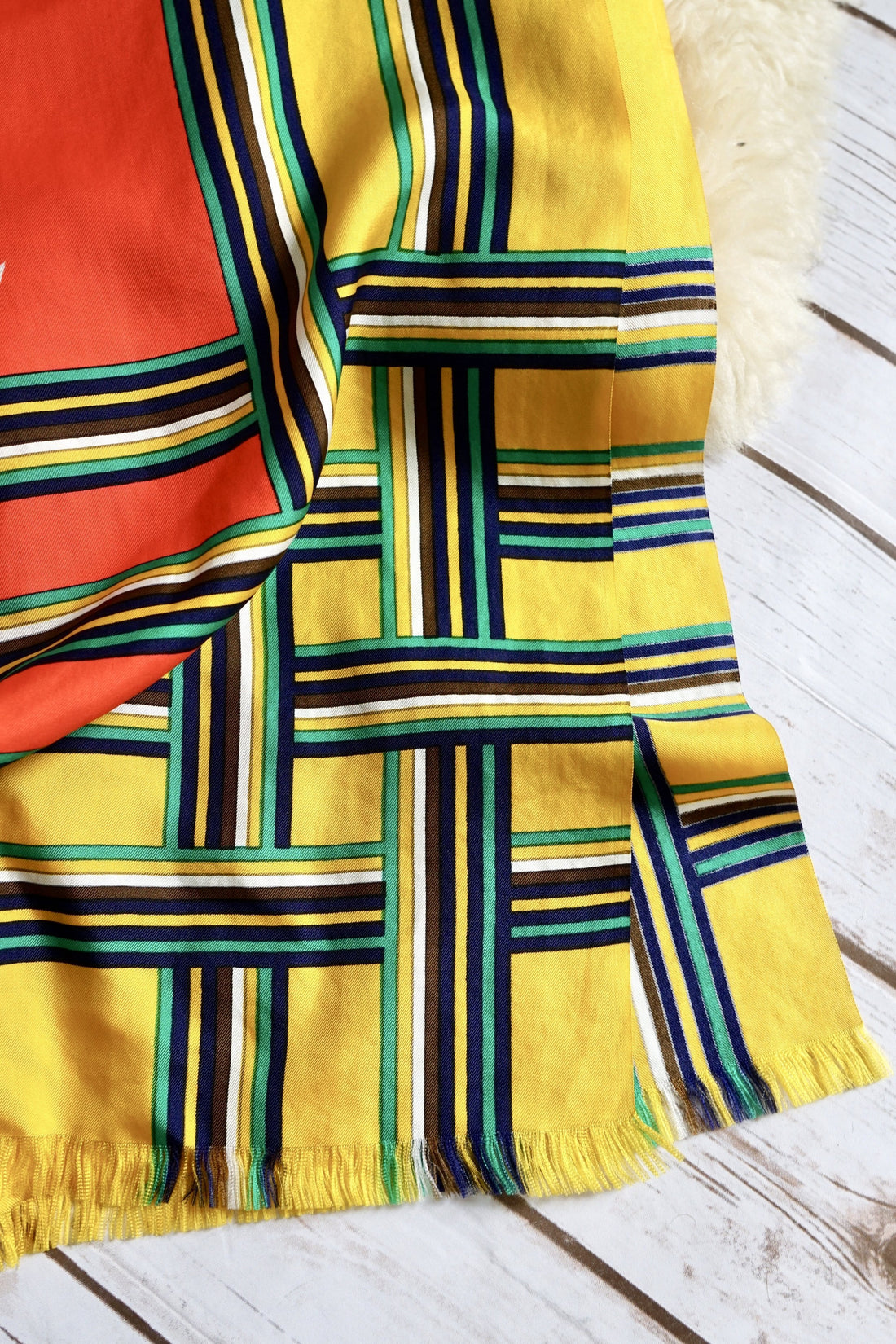 Vintage YSL Yves Saint Laurent Scarf-closiTherapi | vinTage