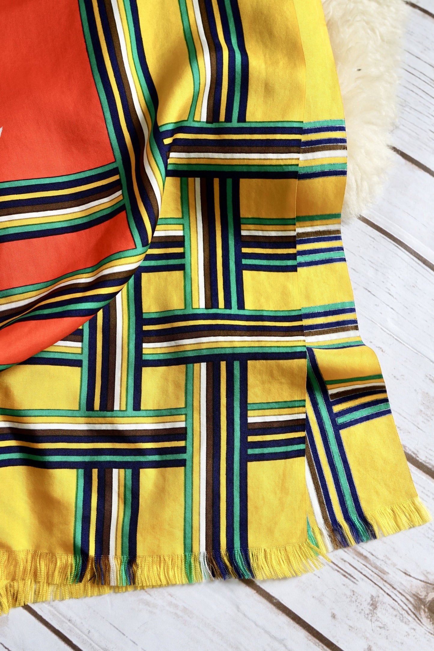 Vintage YSL Yves Saint Laurent Scarf-closiTherapi | vinTage