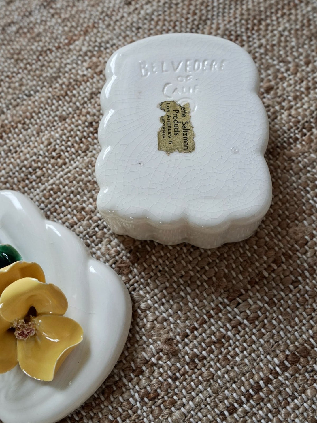 Vintage Yellow Floral Ceramic Trinket Box-closiTherapi | vinTage