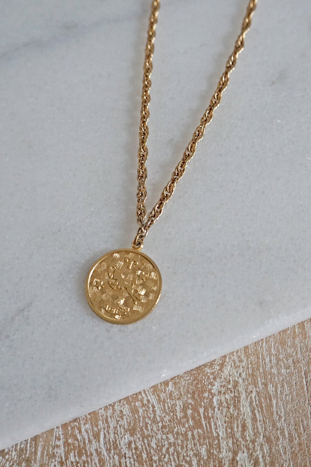 Vintage Zodiac Aries Disc Necklace-closiTherapi | vinTage