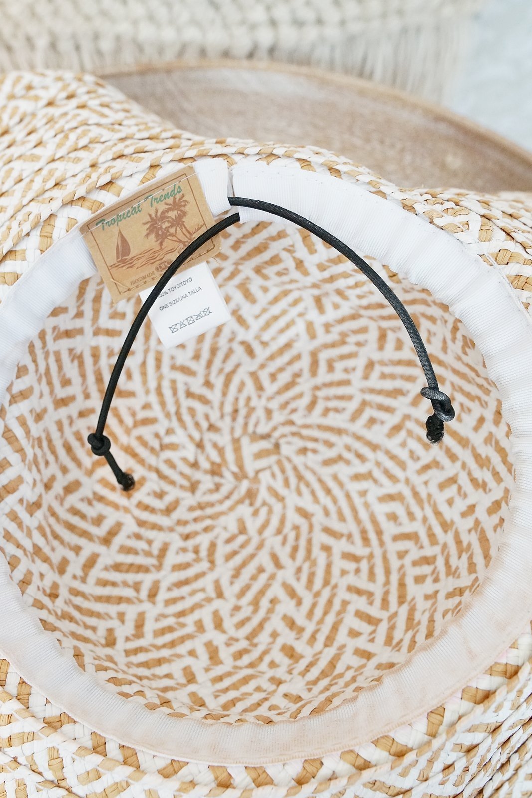 Wide Brimmed Straw Floppy Hat-closiTherapi | vinTage