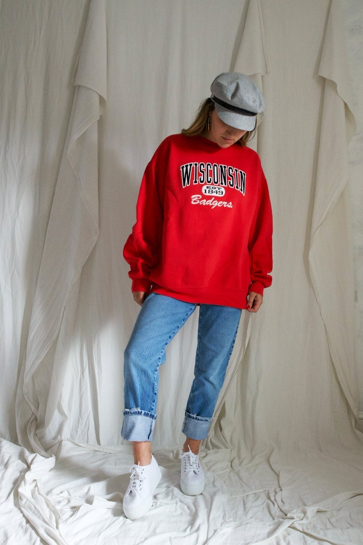 Wisconsin Badgers Sweatshirt-closiTherapi | vinTage